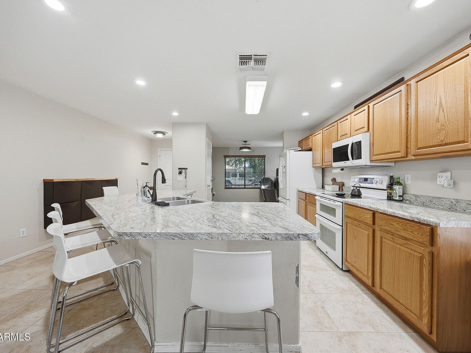 11166 W Mountain View Dr Avondale, AZ 85323 - Thumbnail 3