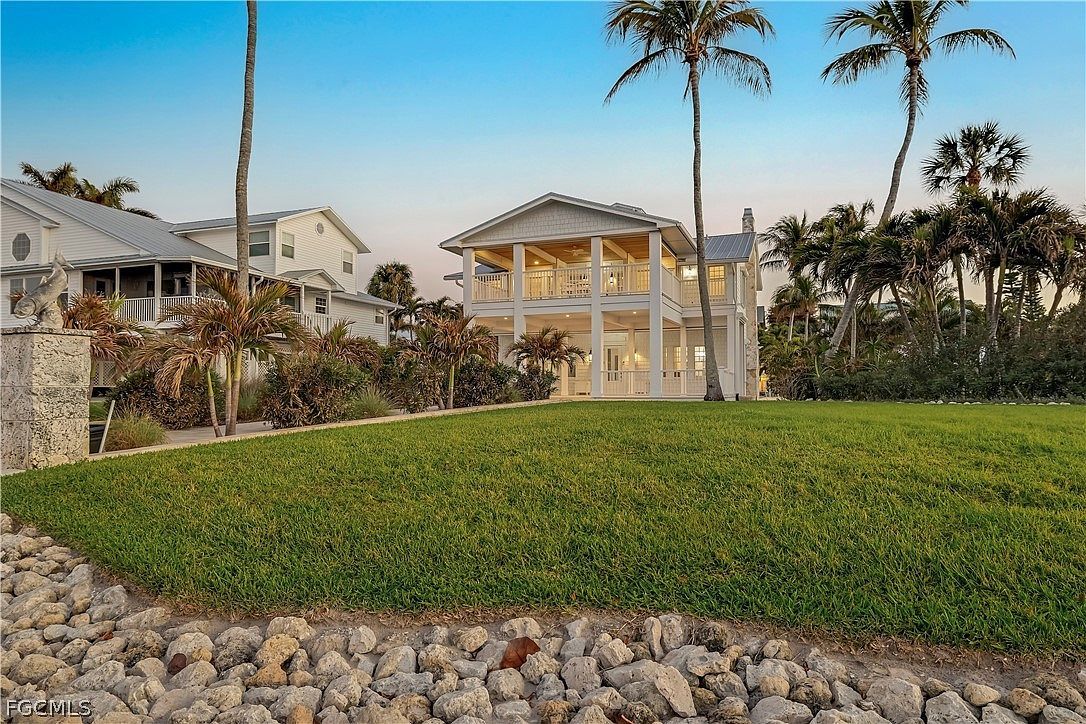 8241 Main St Bokeelia, FL 33922 - Thumbnail 3