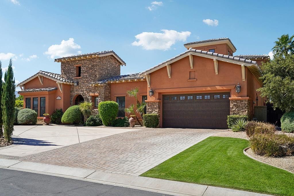 49233 Constitution Dr Indio, CA 92201 - Thumbnail 3