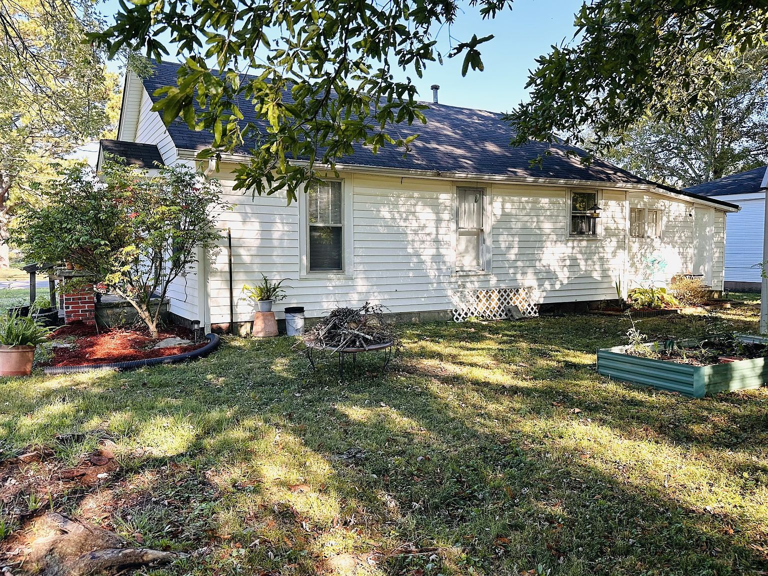 1214 E Lincoln St Tullahoma, TN 37388 - Thumbnail 3