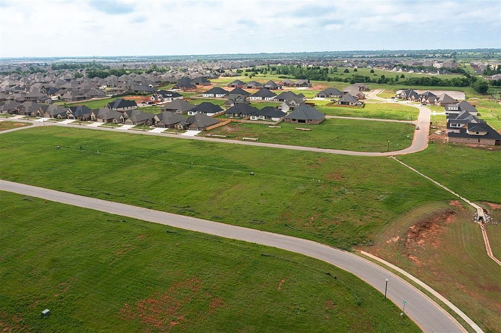 9320 SW 31st St #3 Oklahoma City, OK 73179 - Thumbnail 3