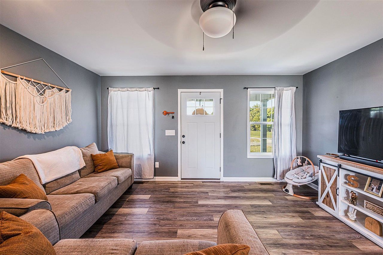 985 Union Chapel Rd Scottsville, KY 42164 - Thumbnail 3