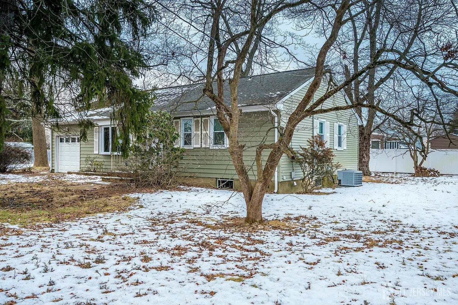 2206 Murray Ave South Plainfield, NJ 07080 - Thumbnail 3