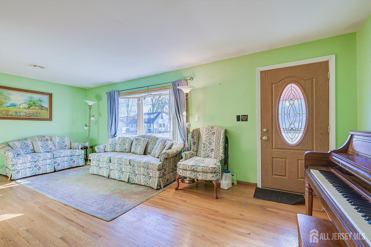 99 Elmhurst Ave Iselin, NJ 08830 - Thumbnail 3