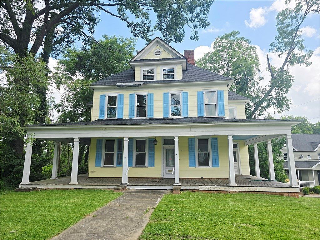 152 Grace St Greenwood, SC 29649 - Thumbnail 3