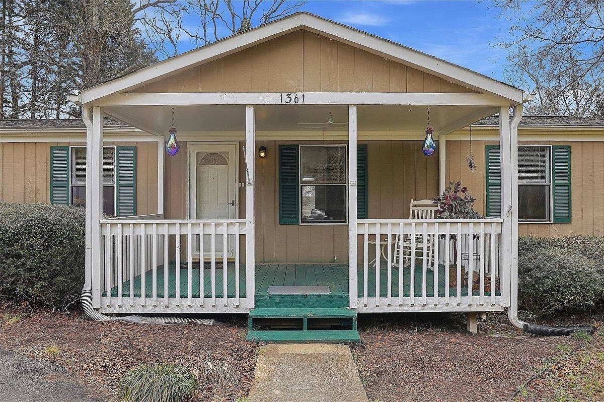 1361 Hickory Nut Rd Inman, SC 29349 - Thumbnail 3