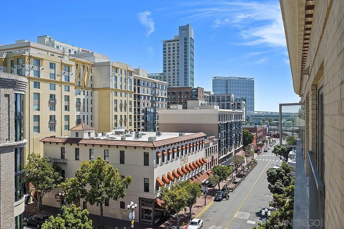 450 J St UNIT 7071 San Diego, CA 92101 - Thumbnail 3