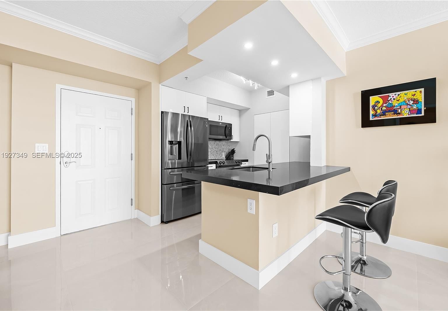 2000 N Bayshore Dr APT 1503 Miami, FL 33137 - Thumbnail 3