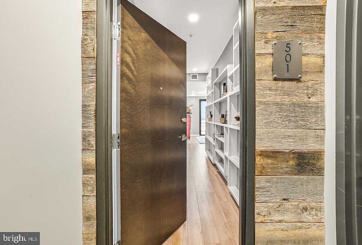 911 2nd St NE UNIT 501 Washington, DC 20002 - Thumbnail 3