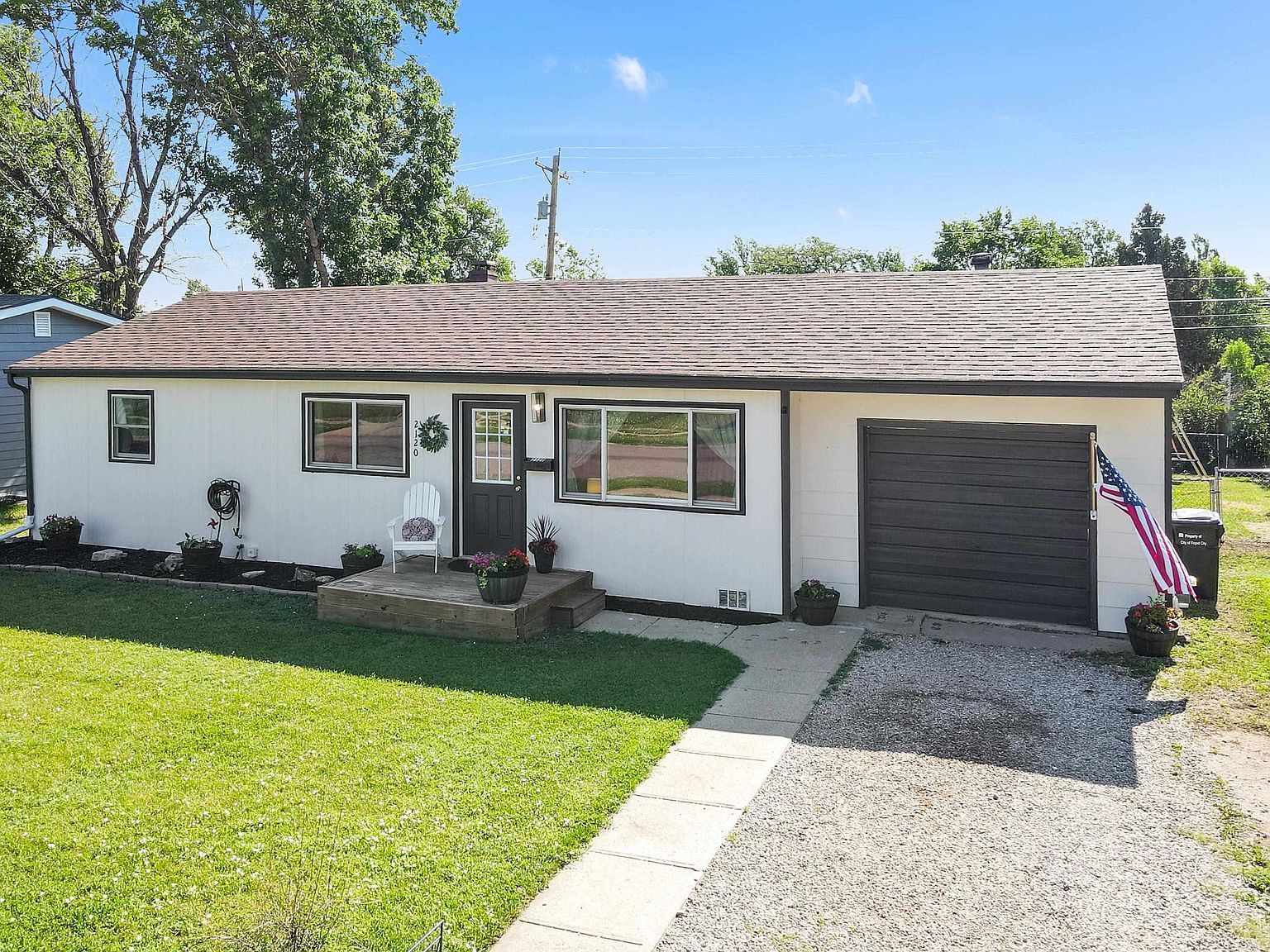 2120 Rena Pl Rapid City, SD 57701 - Thumbnail 3