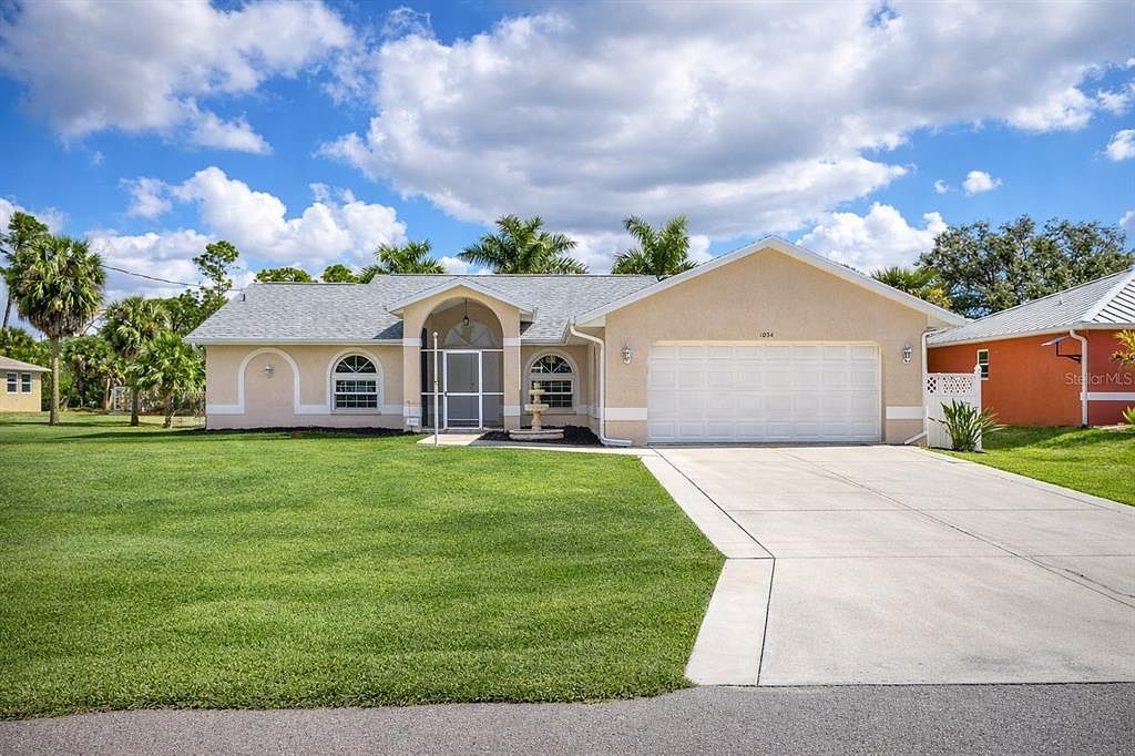 1054 General St Pt Charlotte, FL 33953 - Thumbnail 3