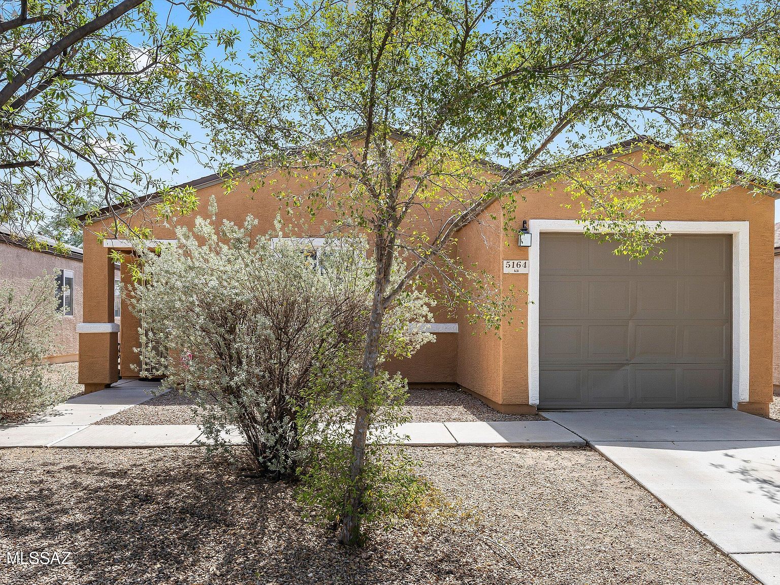 5164 E Desert Straw Ln Tucson, AZ 85756 - Thumbnail 3