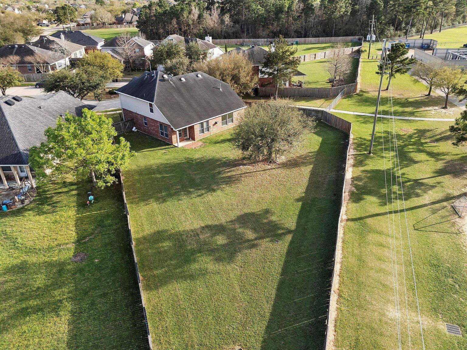 9526 Tartan Manor St Spring, TX 77379 - Thumbnail 3