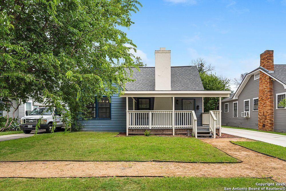 1407 W Mistletoe Ave San Antonio, TX 78201 - Thumbnail 3