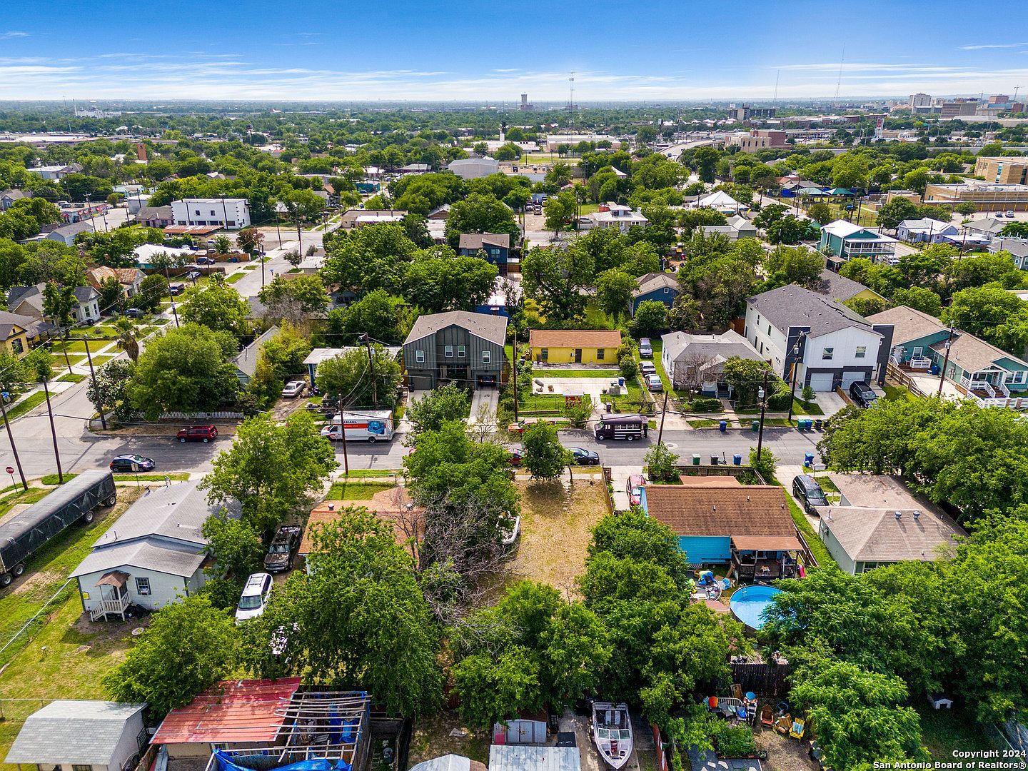 718 S Olive St #6 San Antonio, TX 78203 - Thumbnail 3