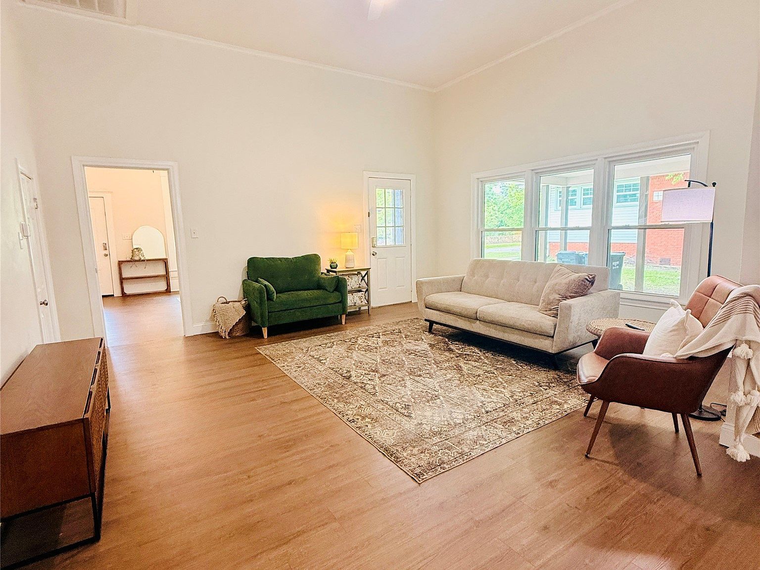 2115 Walworth St Greenville, TX 75401 - Thumbnail 3