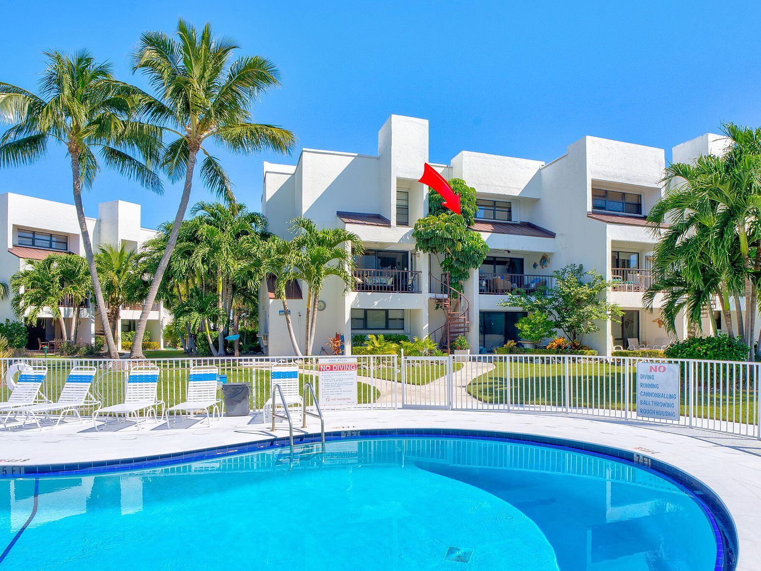 601 W Ocean Dr #407C Key Colony Beach, FL 33051 - Thumbnail 3