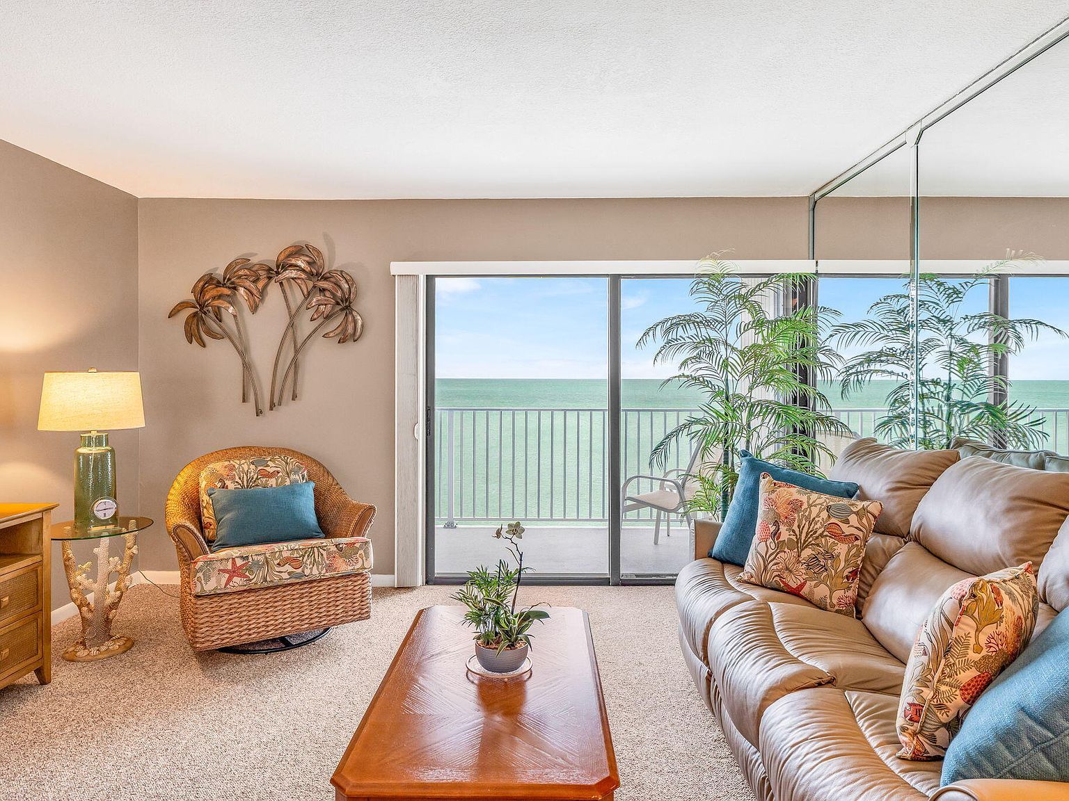 201 E Ocean Dr #1-308 Key Colony Beach, FL 33051 - Thumbnail 3