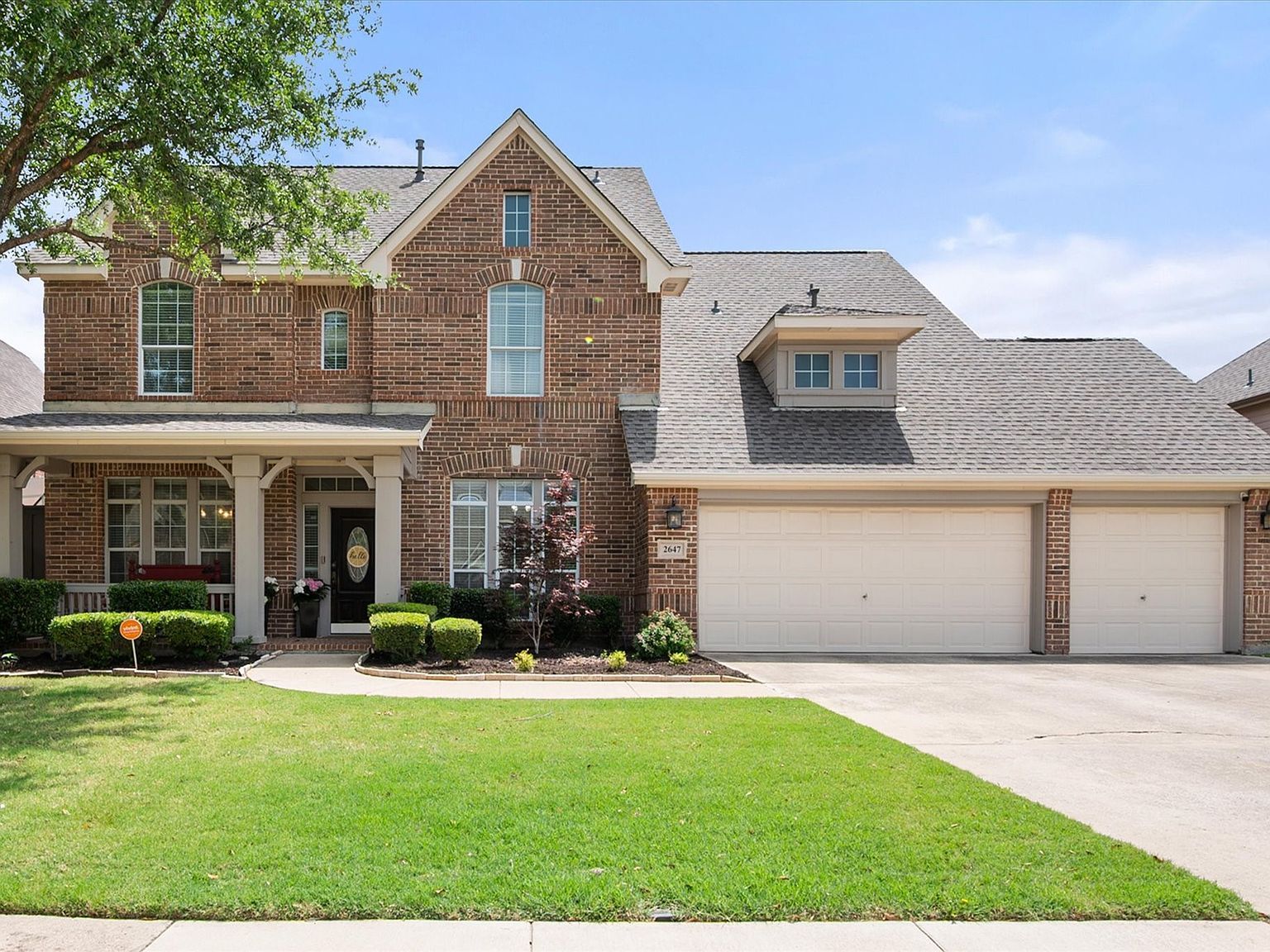 2647 Waterfront Dr Grand Prairie, TX 75054 - Thumbnail 3