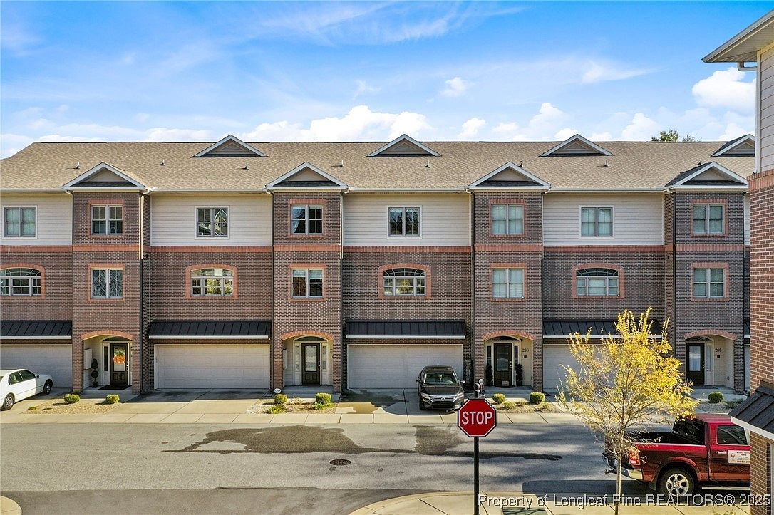 210 Hugh Shelton Loop #3 Fayetteville, NC 28301 - Thumbnail 3