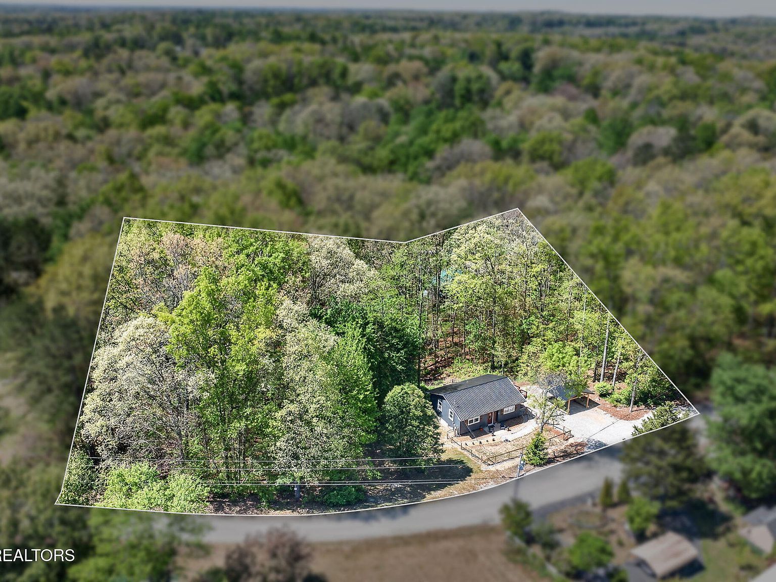 106 Windcrest Dr Jamestown, TN 38556 - Thumbnail 3