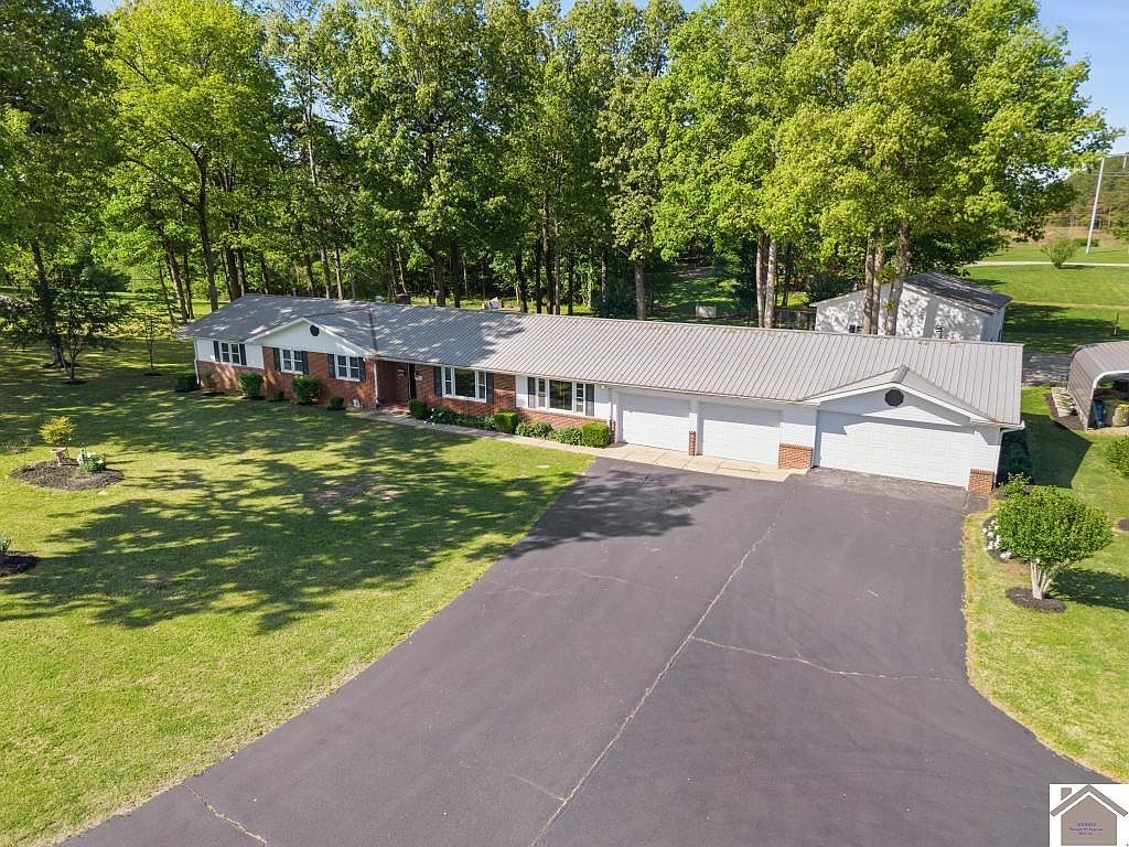 803 State Highway 810 N Kuttawa, KY 42055 - Thumbnail 3