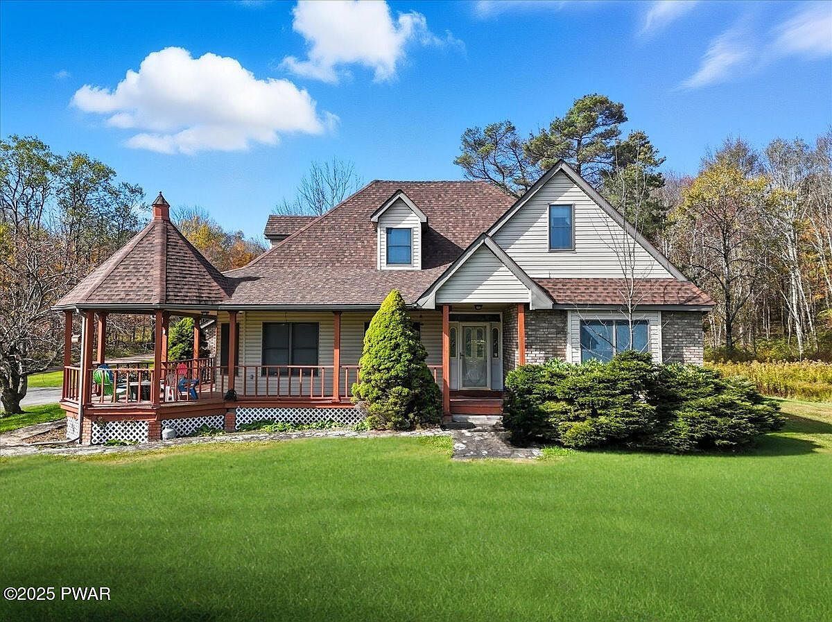 223 Rainbow Rd Lakewood, PA 18439 - Thumbnail 3