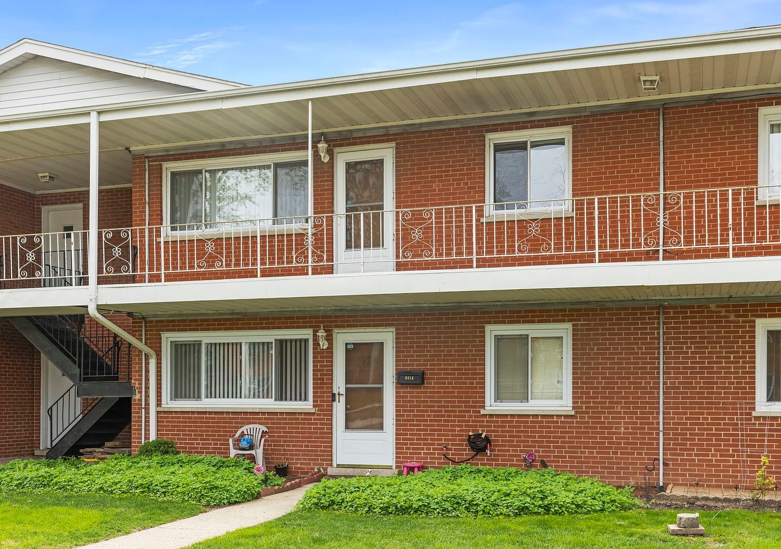 641 Dulles Rd APT B Des Plaines, IL 60016 - Thumbnail 3