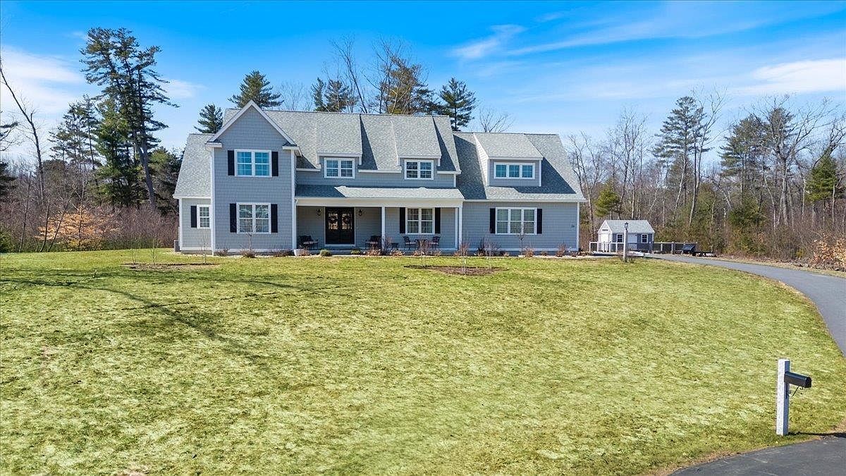 24 Brady Cir Plaistow, NH 03865 - Thumbnail 3