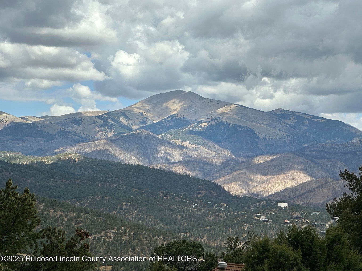 100 Avalon Ct, Ruidoso, NM, 88345 - Thumbnail 3