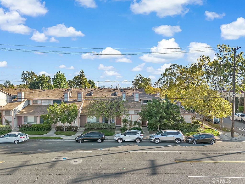 3392 Elm Ave Long Beach, CA 90807 - Thumbnail 3