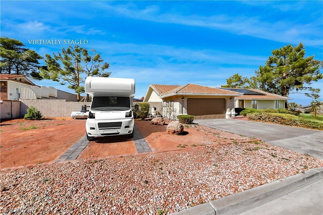 434 Crestway Rd Henderson, NV 89015 - Thumbnail 3