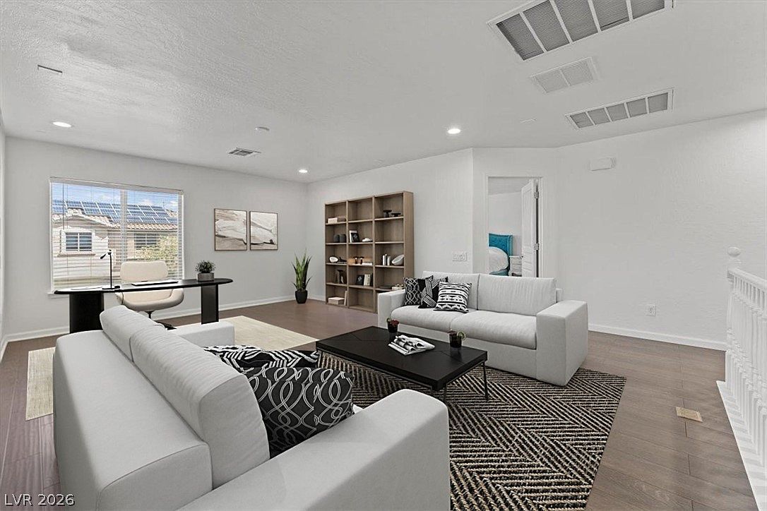 157 Cobalt Sky Ave Henderson, NV 89002 - Thumbnail 3