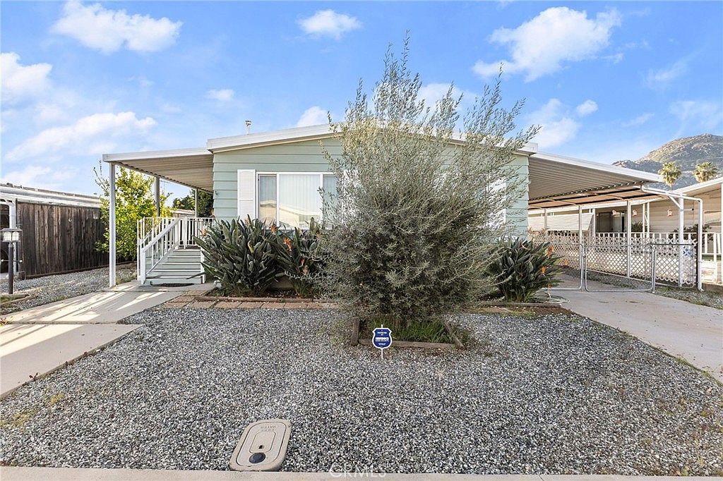 30657 Butia Palm Ave Homeland, CA 92548 - Thumbnail 3