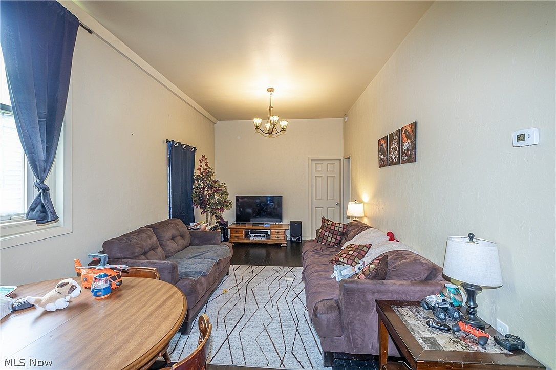 4101 John Ave Cleveland, OH 44113 - Thumbnail 3
