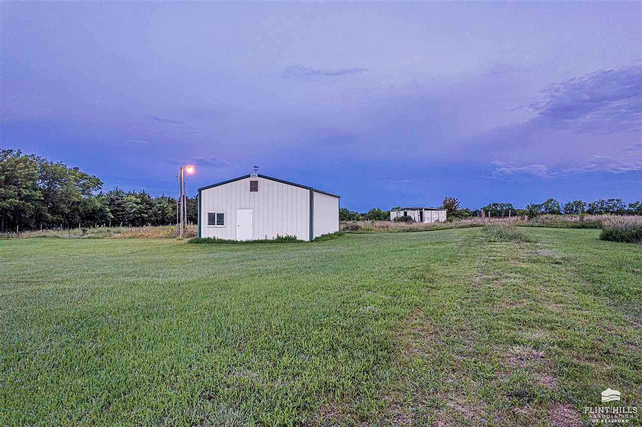 0 Canyon Rd Junction City, KS 66441 - Thumbnail 3