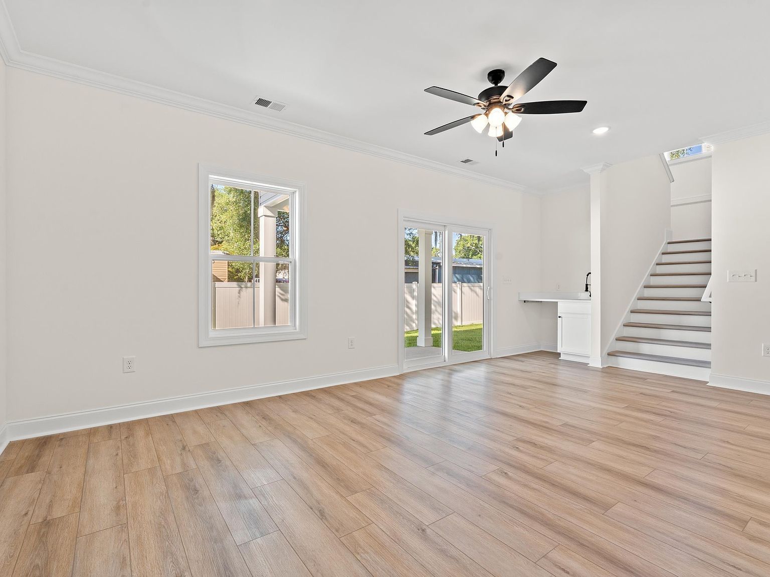 2426 Park St #B North Myrtle Beach, SC 29582 - Thumbnail 3