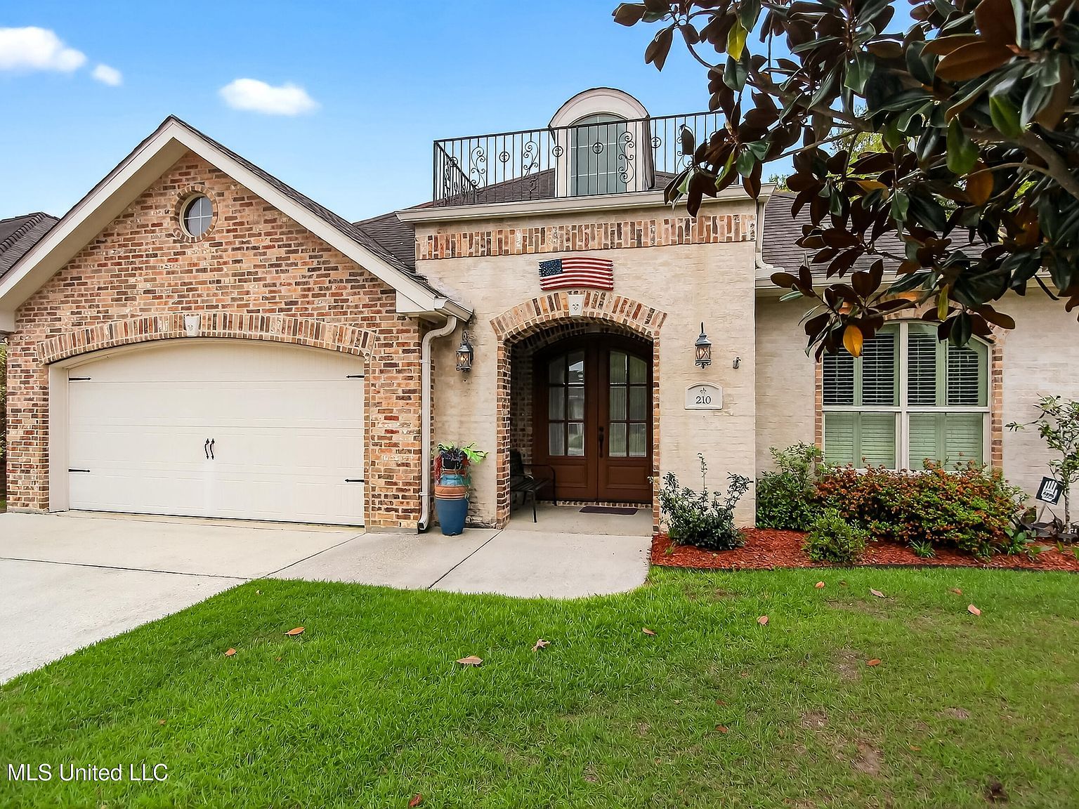 210 Fairway Dr Pass Christian, MS 39571 - Thumbnail 3