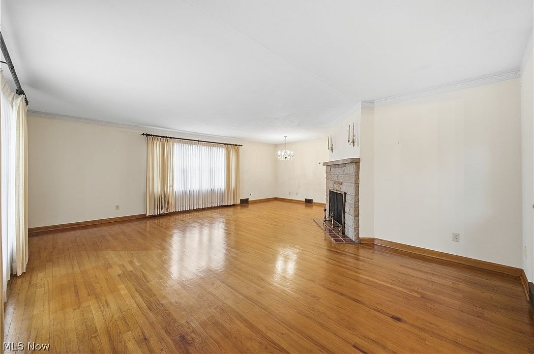 500 Forsythe Ave Girard, OH 44420 - Thumbnail 3