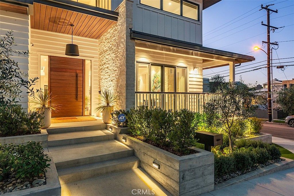 2965 La Carlita St Hermosa Beach, CA 90254 - Thumbnail 3