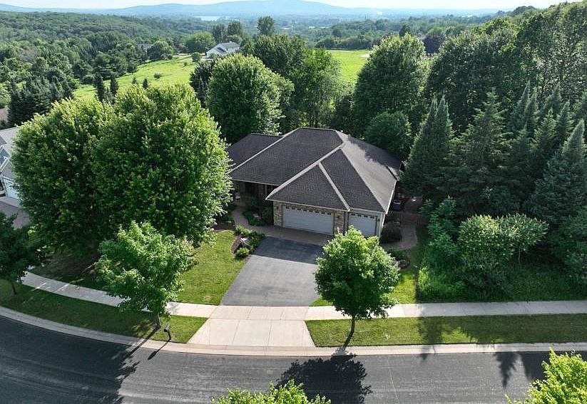 316 Independence Ln Wausau, WI 54403 - Thumbnail 3