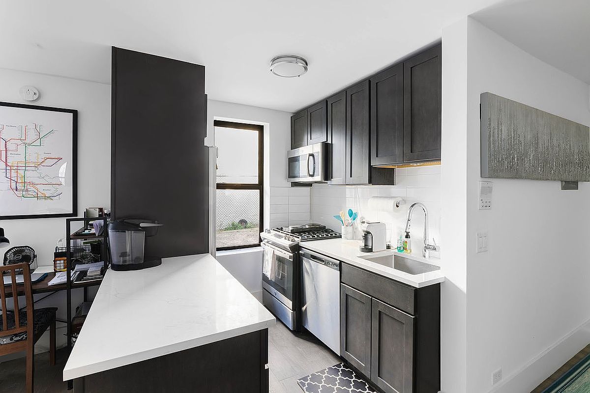 2420 Morris Ave APT 1I Bronx, NY 10468 - Thumbnail 3