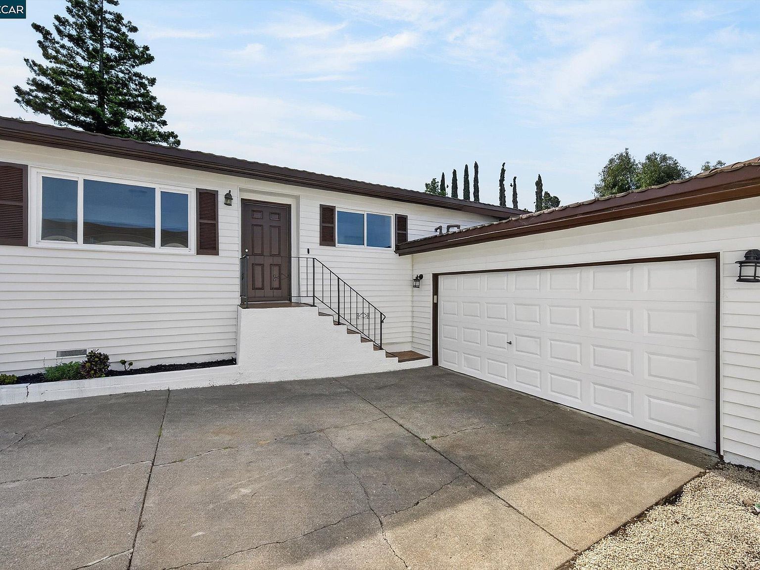 1920 E 3rd St Benicia, CA 94510 - Thumbnail 3