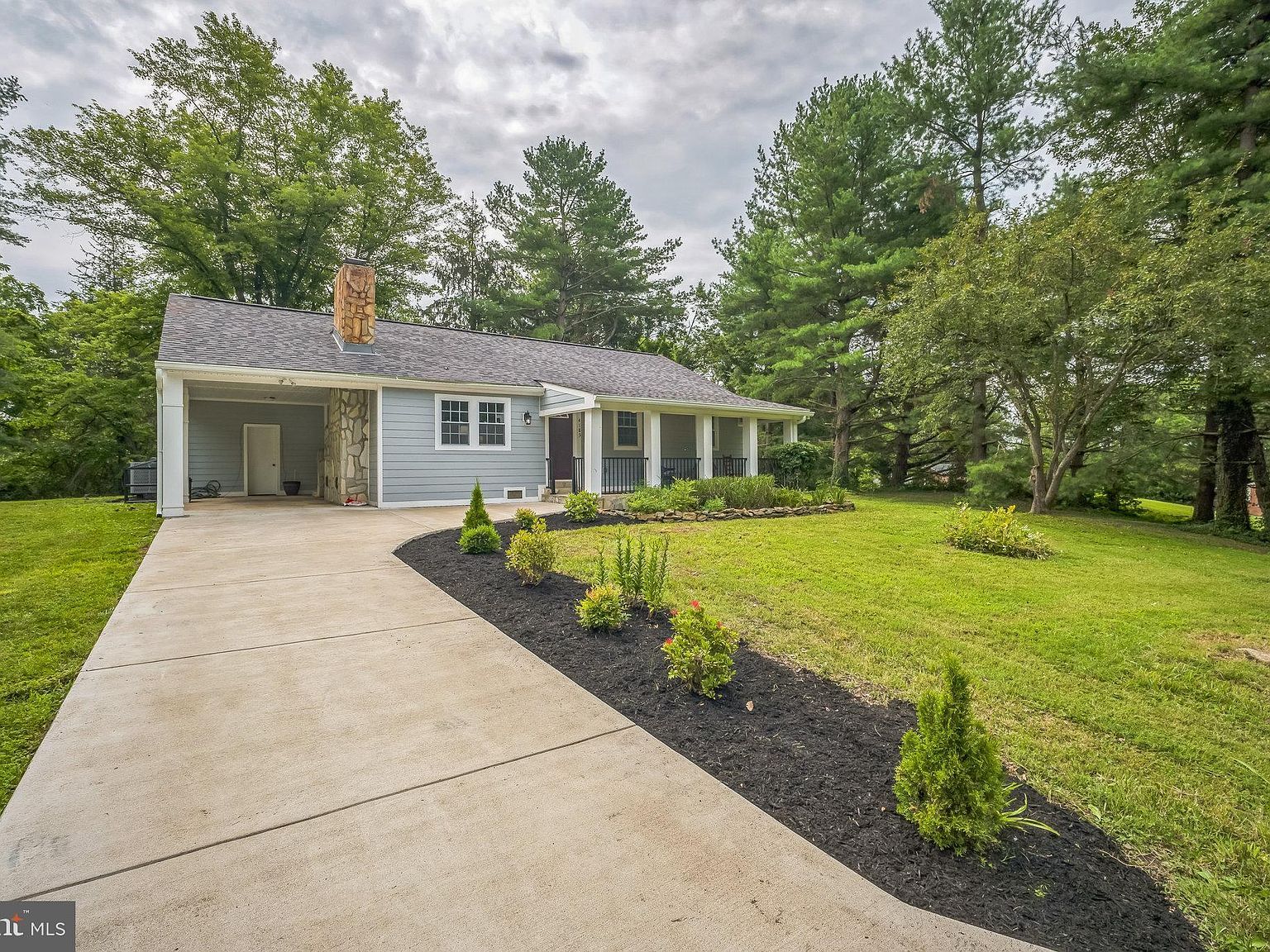 4183 Grant Ln The Plains, VA 20198 - Thumbnail 3