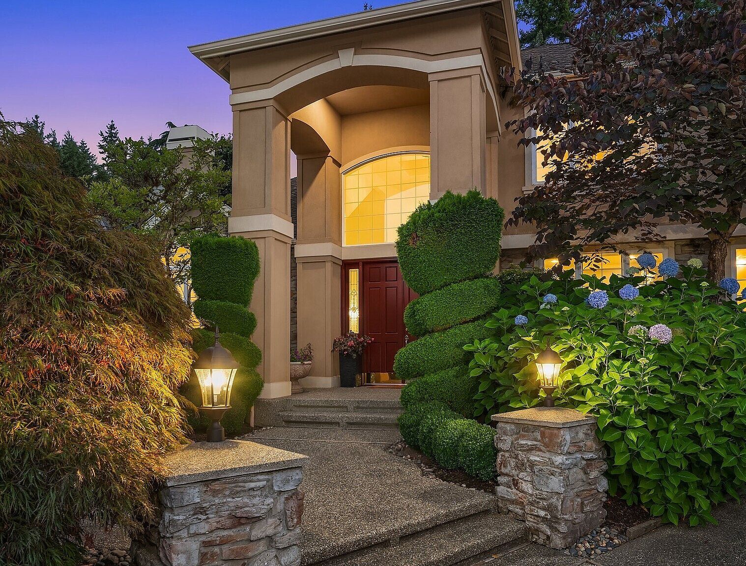 27131 SE 25th Pl Sammamish, WA 98075 - Thumbnail 3