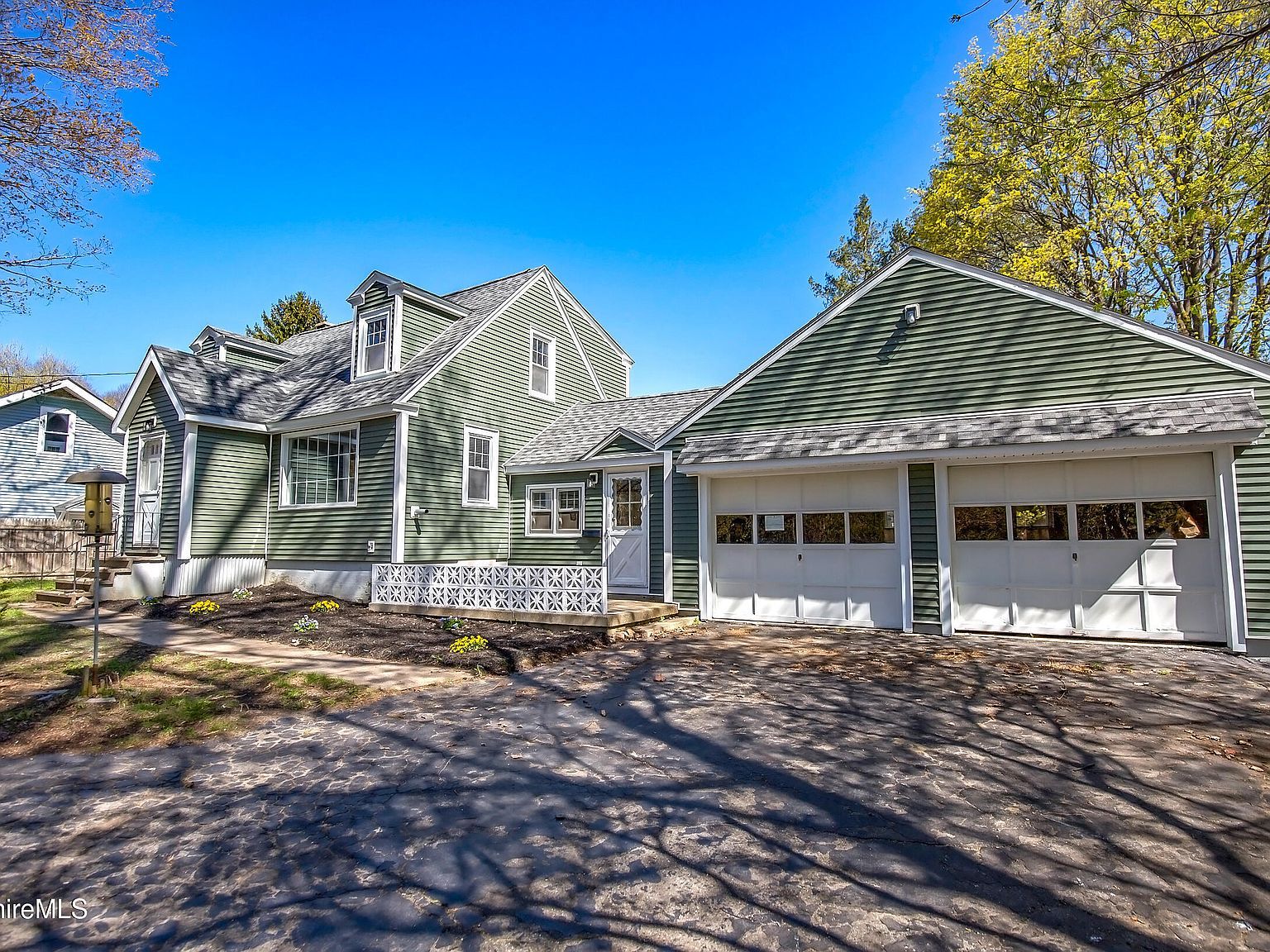 96 Boylston Street Ext Pittsfield, MA 01201 - Thumbnail 3