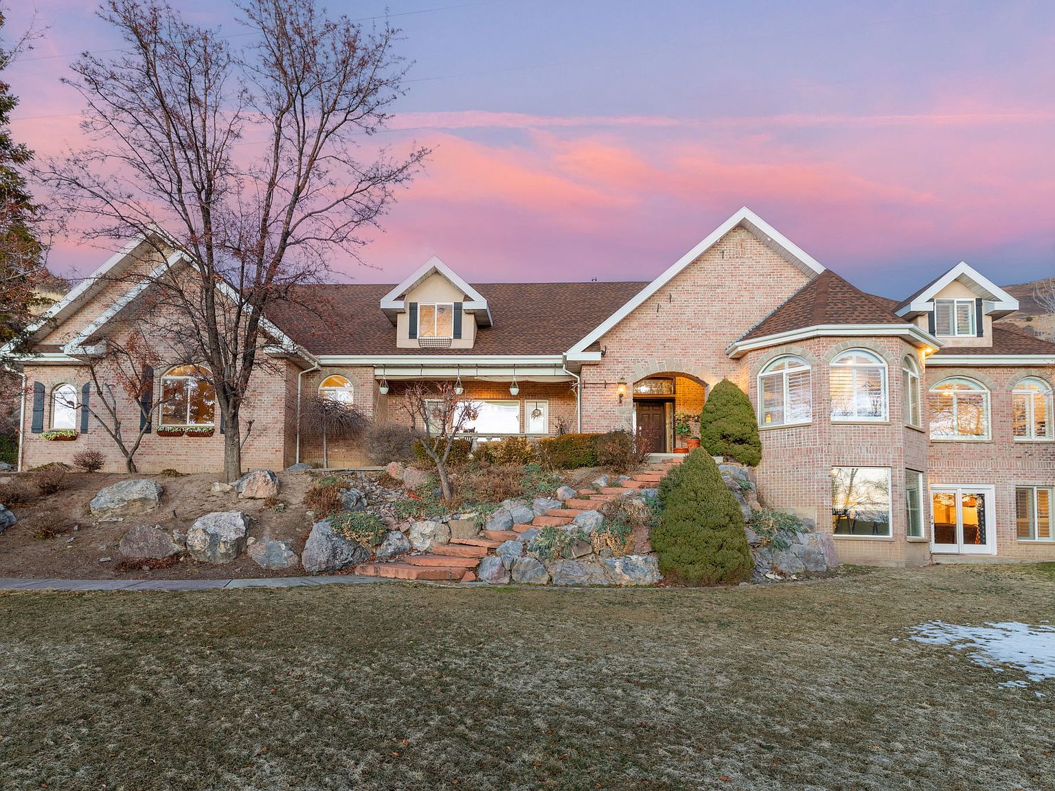 4640 Brookshire Cir Provo, UT 84604 - Thumbnail 3