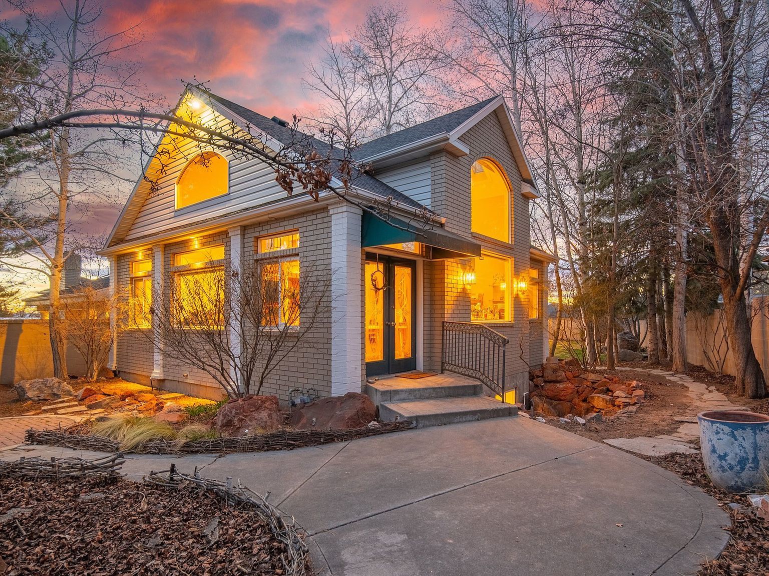 3250 Mohawk Ln Provo, UT 84604 - Thumbnail 3