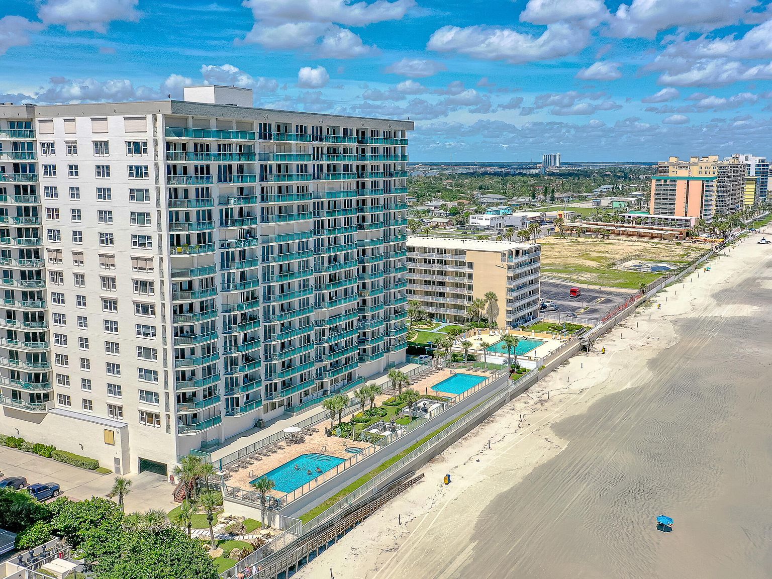 2055 S Atlantic Ave APT 1009 Daytona Beach Shores, FL 32118 - Thumbnail 3