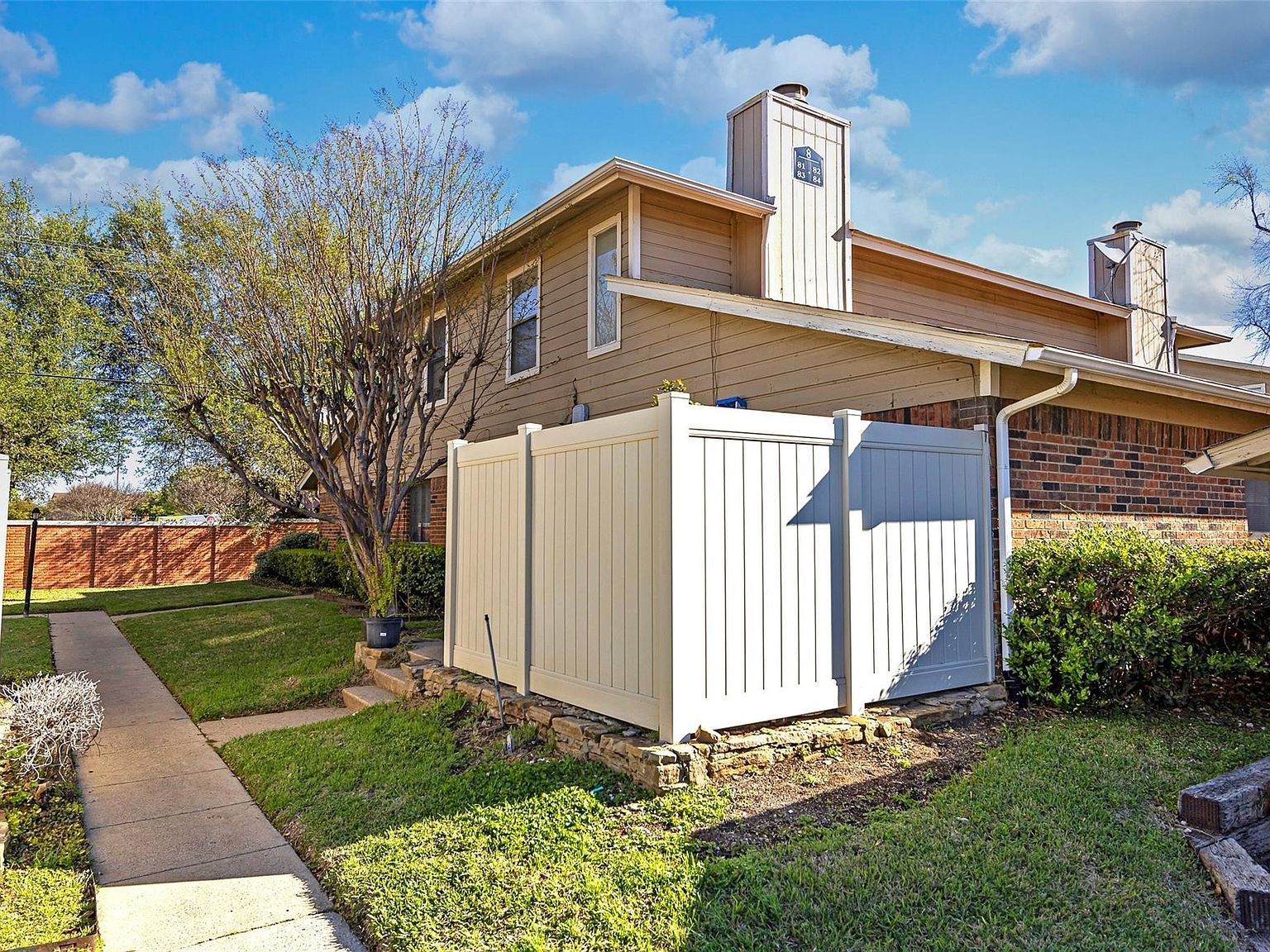 2240 Tarpley Rd APT 81 Carrollton, TX 75006 - Thumbnail 3